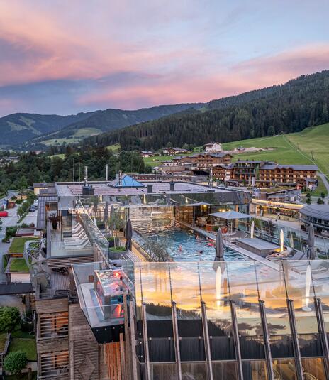 Drone footage of the Salzburger Hof at dusk